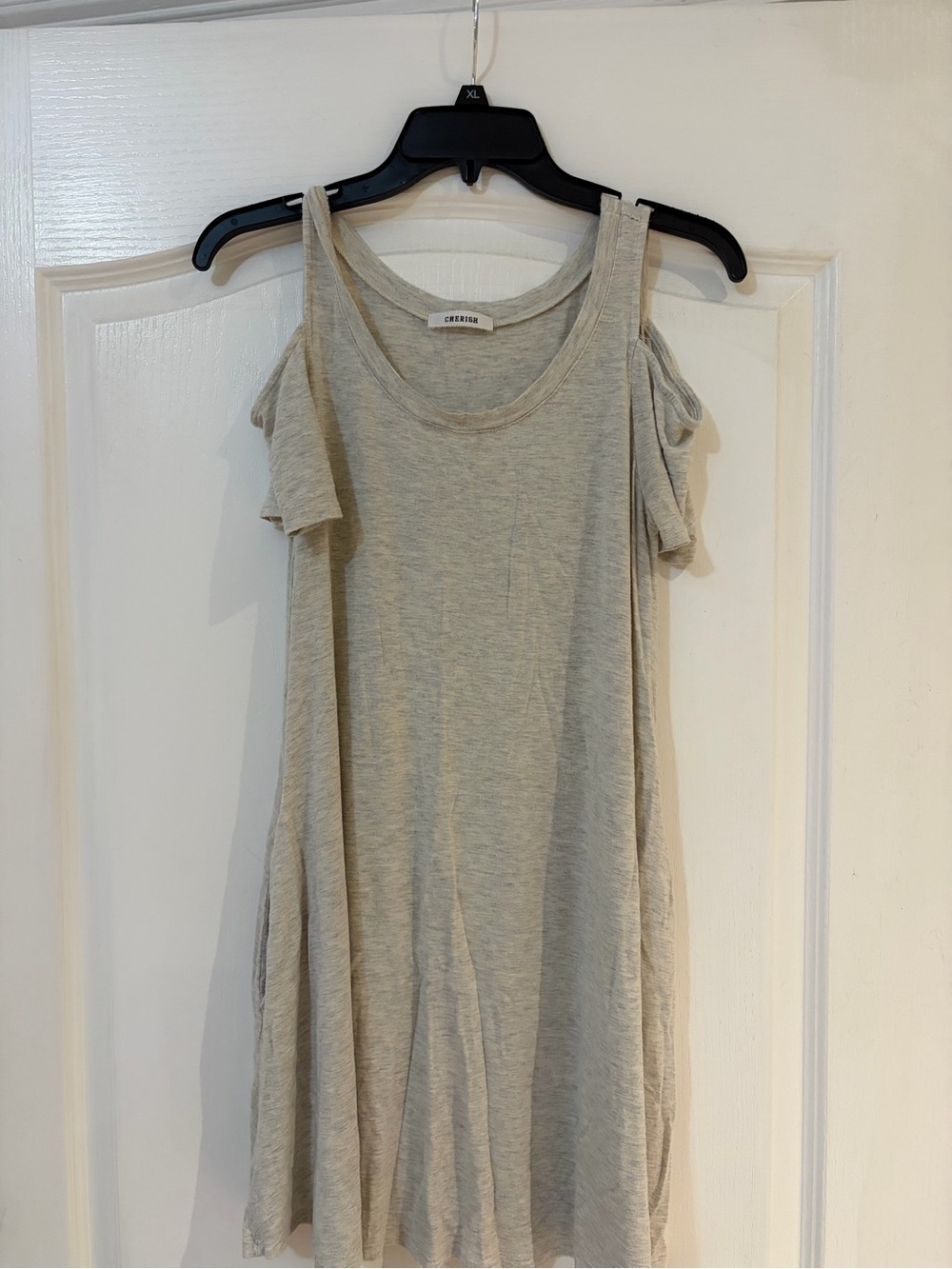 Cherish Heather Gray Cold-Shoulder Tank Top